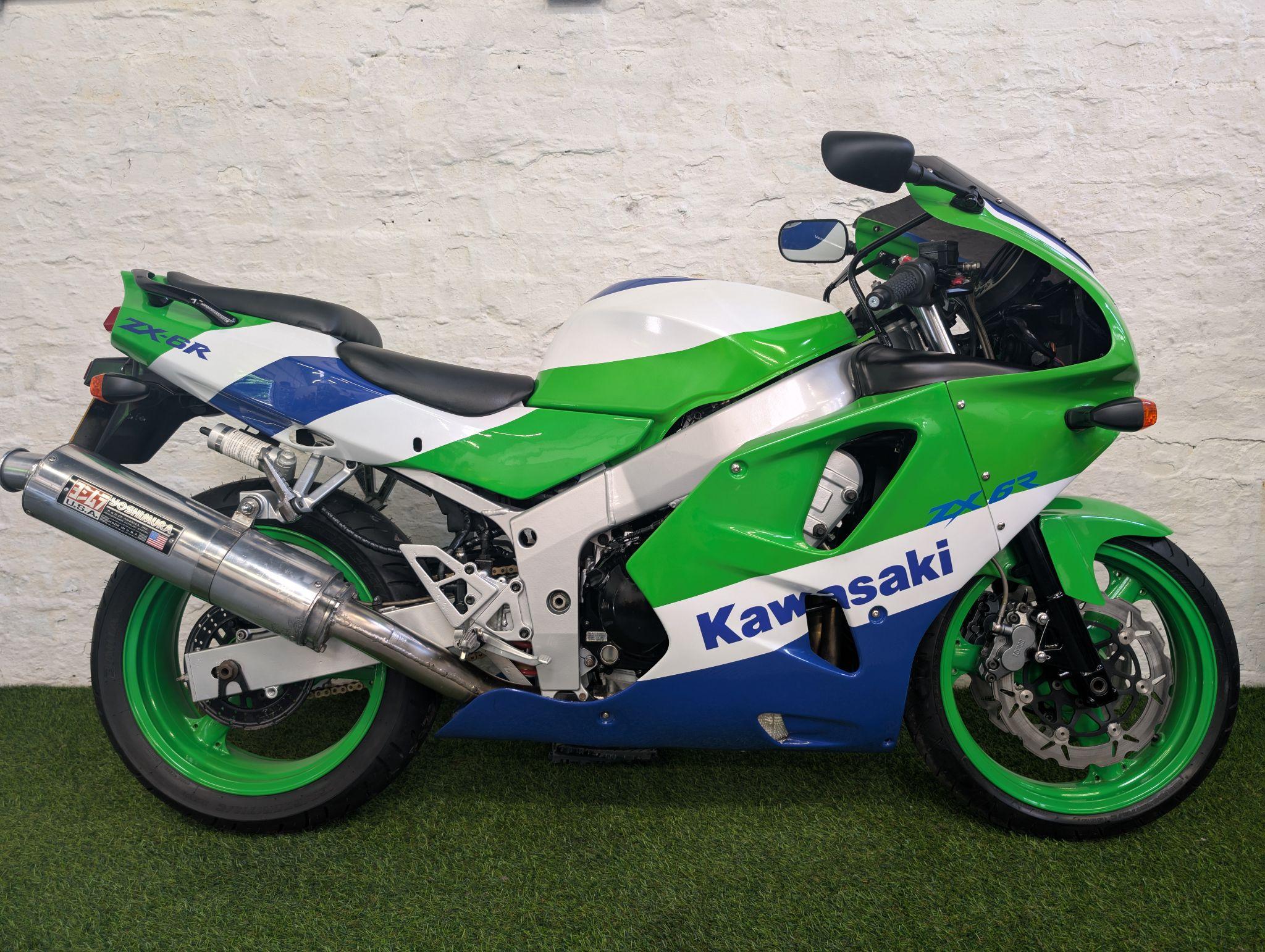 【セール】 どっこい Z900 カワサキ 用 Z900RS ZX-10R ZX-6R Z1000SX Z1000 文学・小説
